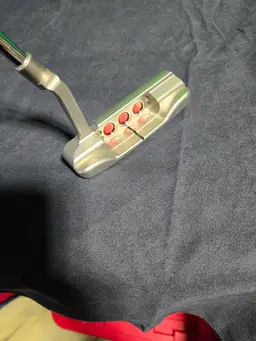 Scotty Cameron Newport Select right-handed putter.