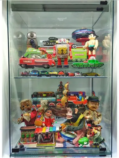Antique toys, 30s on up 