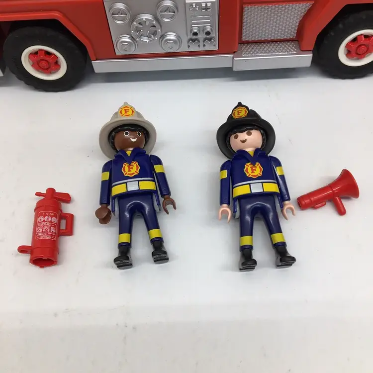 Playmobil 5682 Ladder Unit Firetruck 12” Long- Incomplete-Lights Work/No Sound