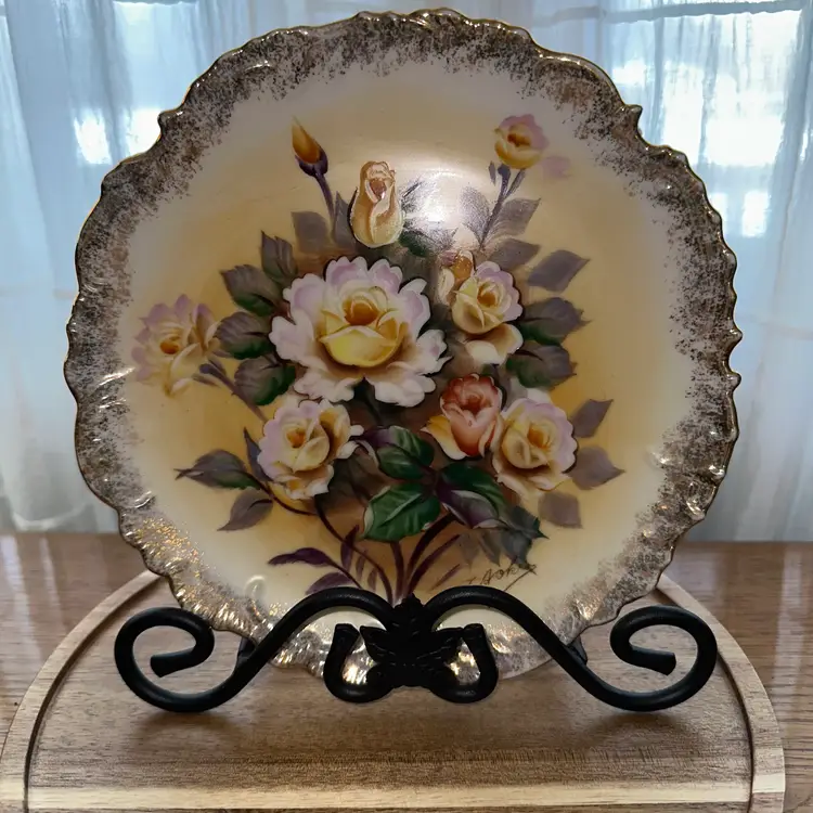 Niki-Vintage Hand Painted Signed Decorative Plate