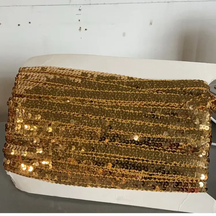 Stretchy Gold Sequence 5 Yards