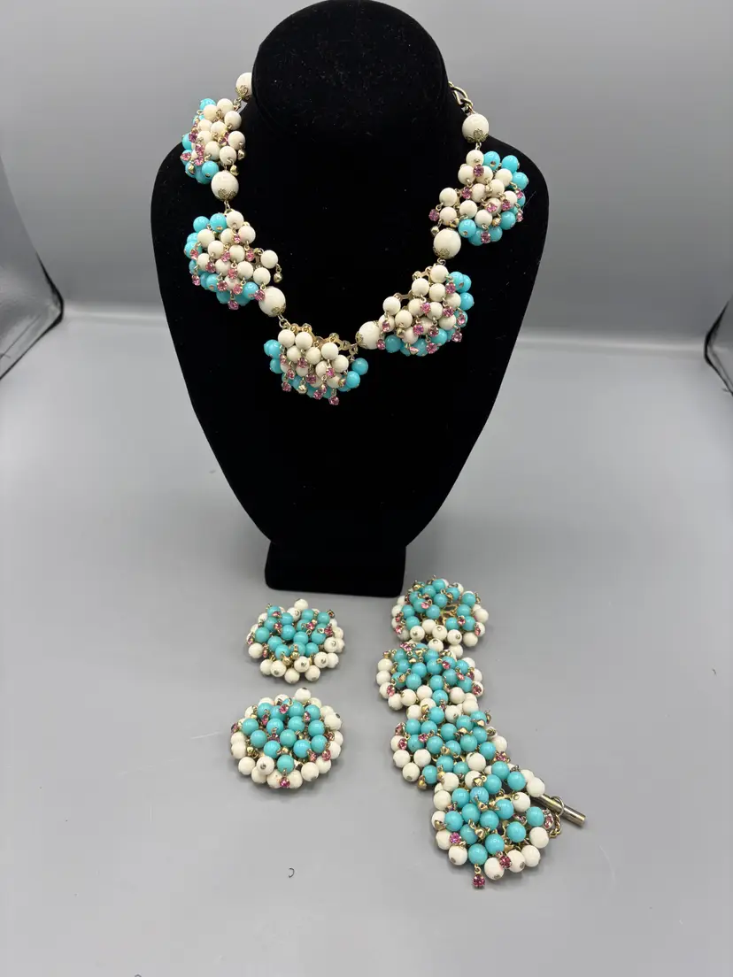 Demi Parure Crystal Pink & Blue set