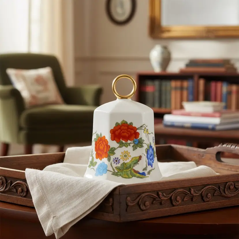 Ansley Bell w/ Famille Rose Design, Made in England