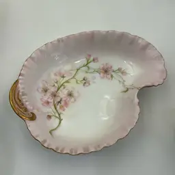H&C Aviland Limoges France Hand Painted Gilt Bowl