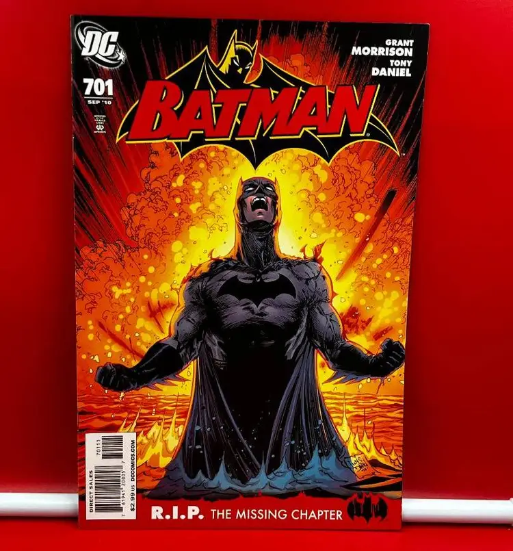 2010 DC Comics Batman #701 R.I.P. The Missing Chapter
