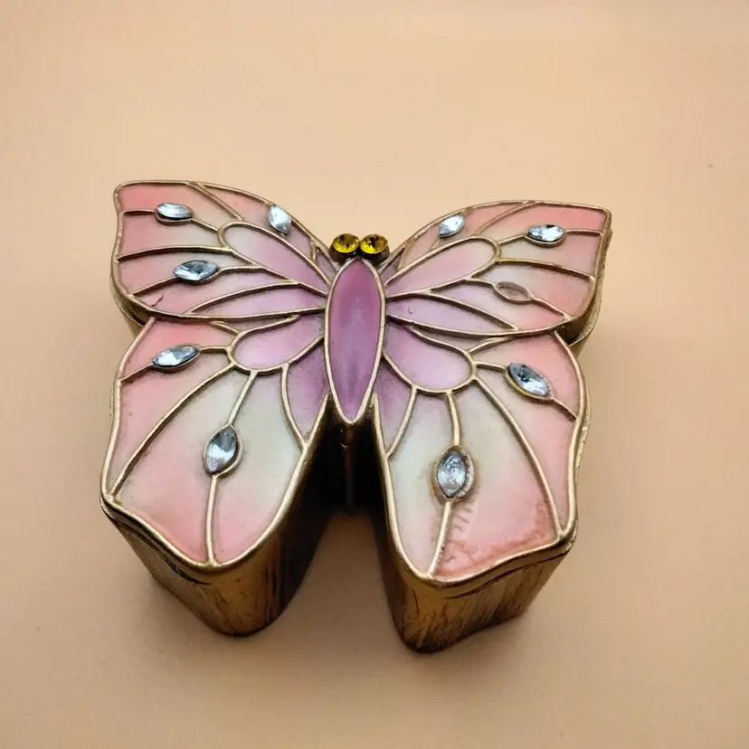 Ceramic Butterfly w/Rhinestones Trinket Box