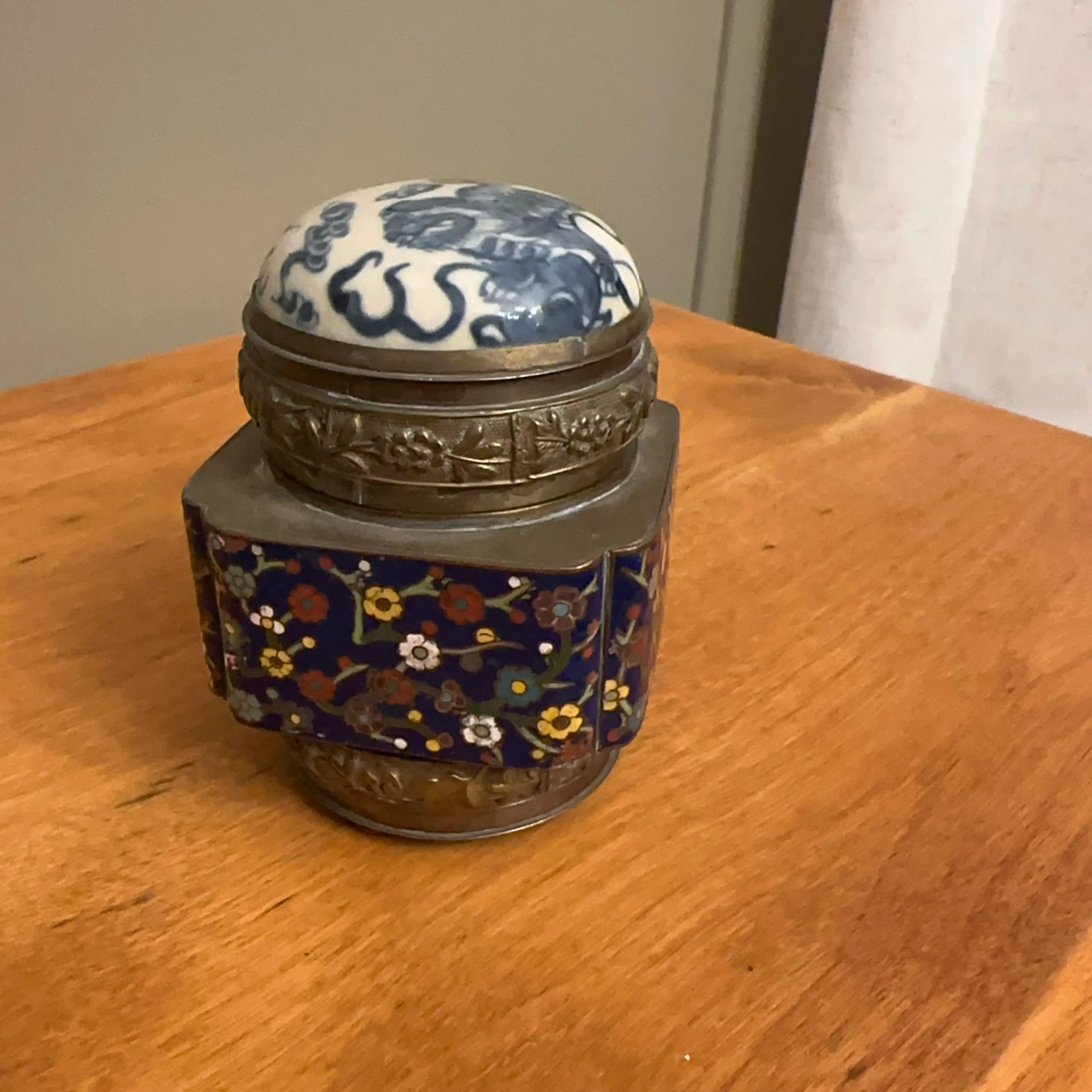 Image 1 of 5