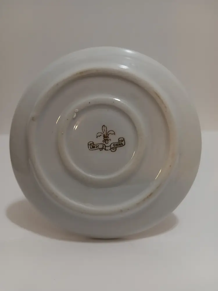 Limoges 10 Hole Stick Pin Holder