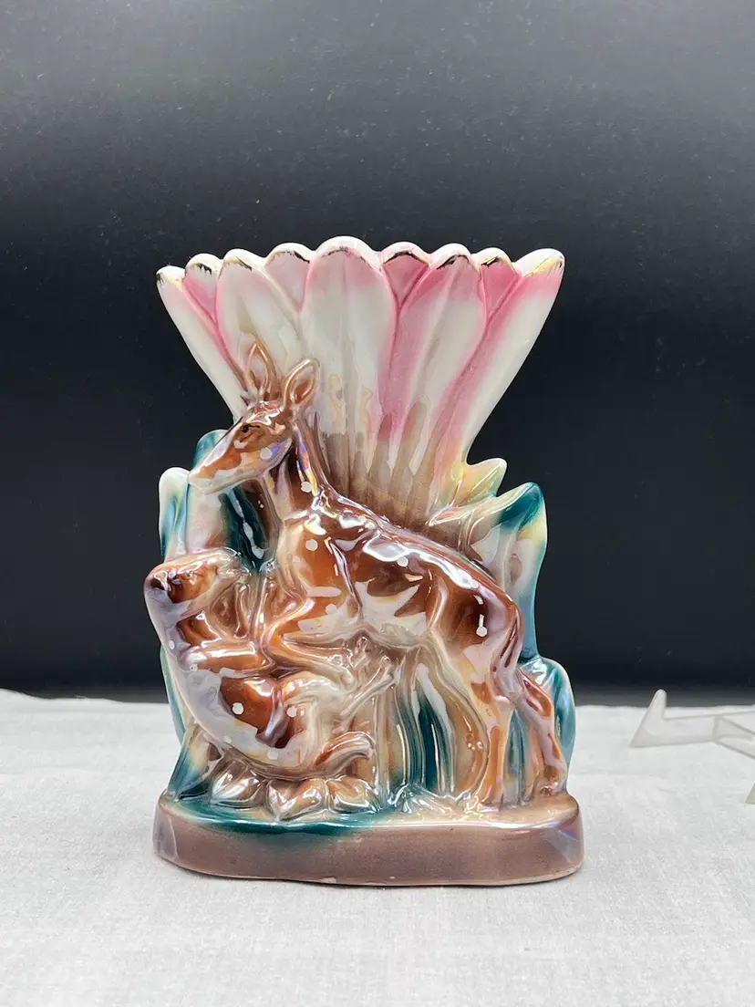 #1034-B Beautiful Vintage Lusterware Planter/Vase With Deer