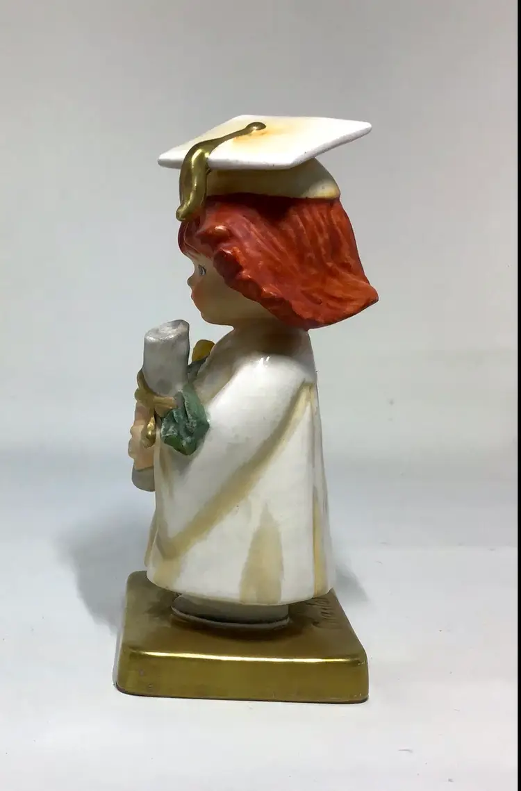 Vintage1970 Goebel Red Head Gap &Gown Girl