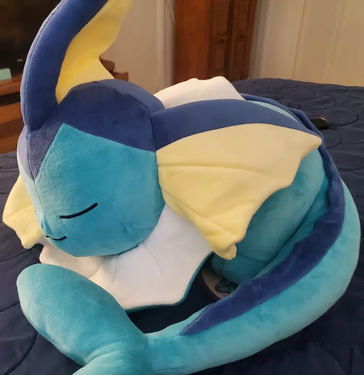 Pokemon Center Vaporeon Sleeper Plush Eeveelutions Plush Rare Authentic