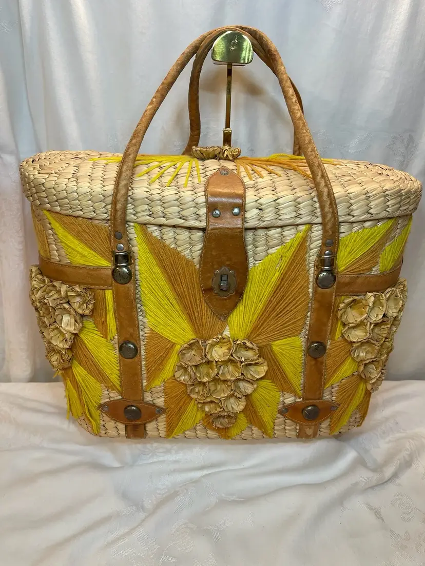 Vintage Woven Basket Purse