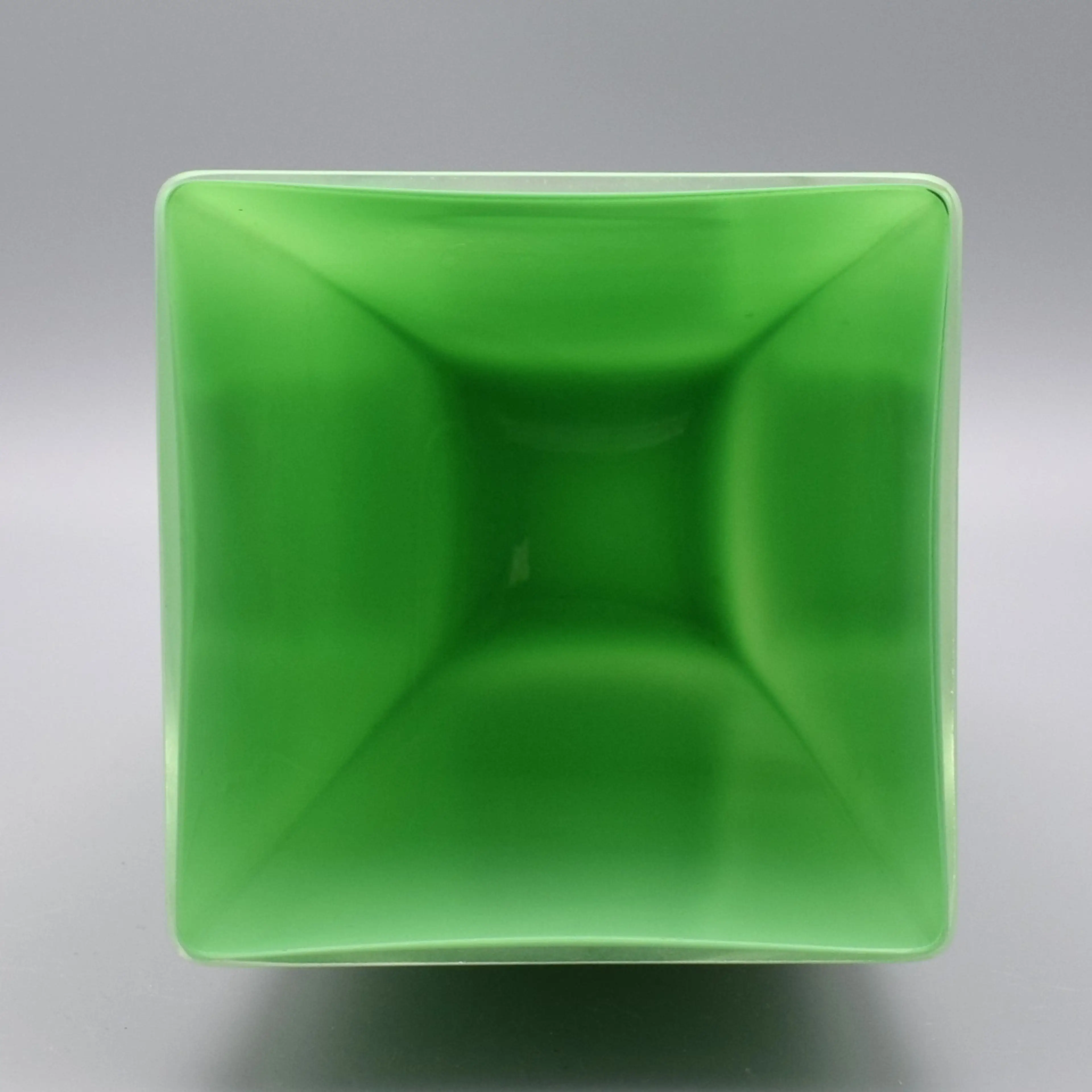 Image 4 of 8