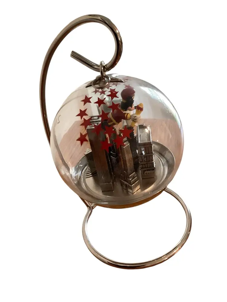 Mickey Mouse Macy's Thanksgiving Day Parade, 2000 Ornament NYC, Twin Towers