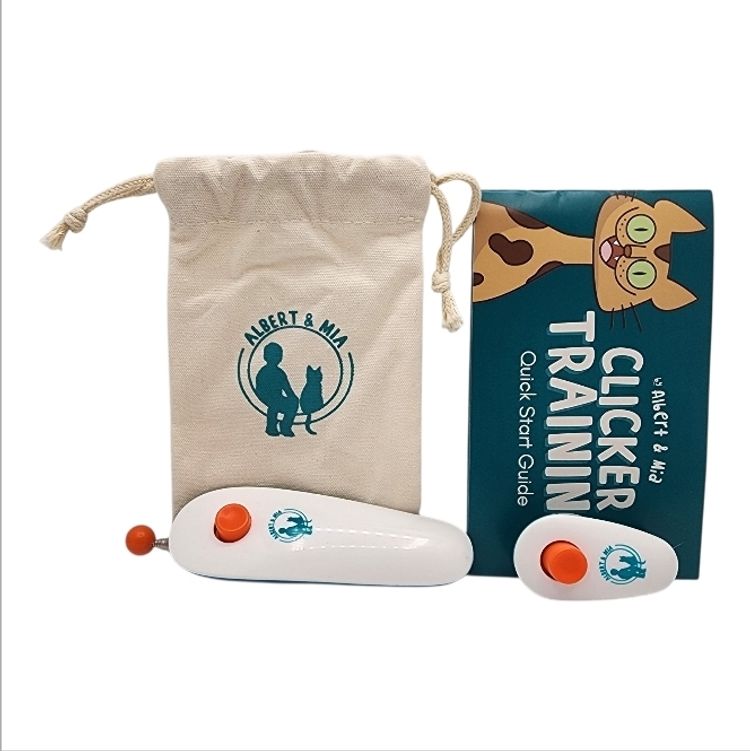 Cat Training Kit (4 Pieces) - Quiet & Target Stick Clicker, Treats Pouch & Guide