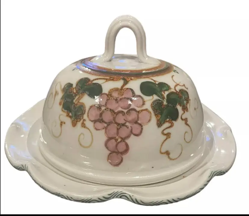 Jensen Turnage Pottery Covered Dome Butter/Cheese Dish Grape Leaves-Vines Design