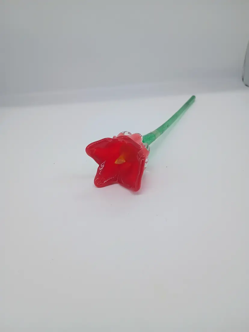 Long Stem 14" Hand Blown Art Glass Single Red Tulip Czech Republic Royal Gallery