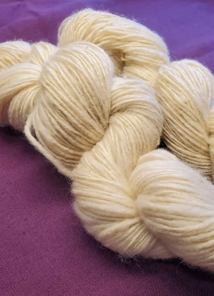 Jacob Sheep wool yarn - Natural Creamy White - Singles - Hand spun by me- Light Weight