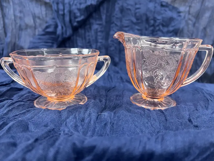 Vintage Pink Depression Glass
Creamer and Sugar Set