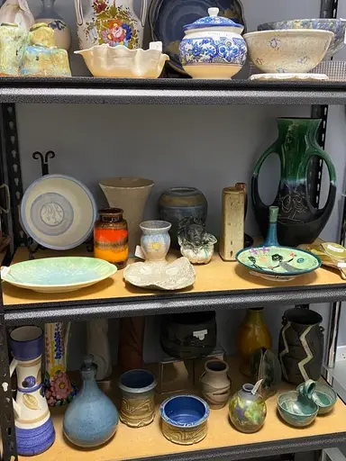 Pottery Shop with HiddenHouseStore