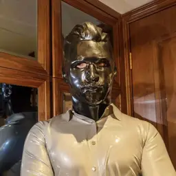 “Commander” Latex Human Mask