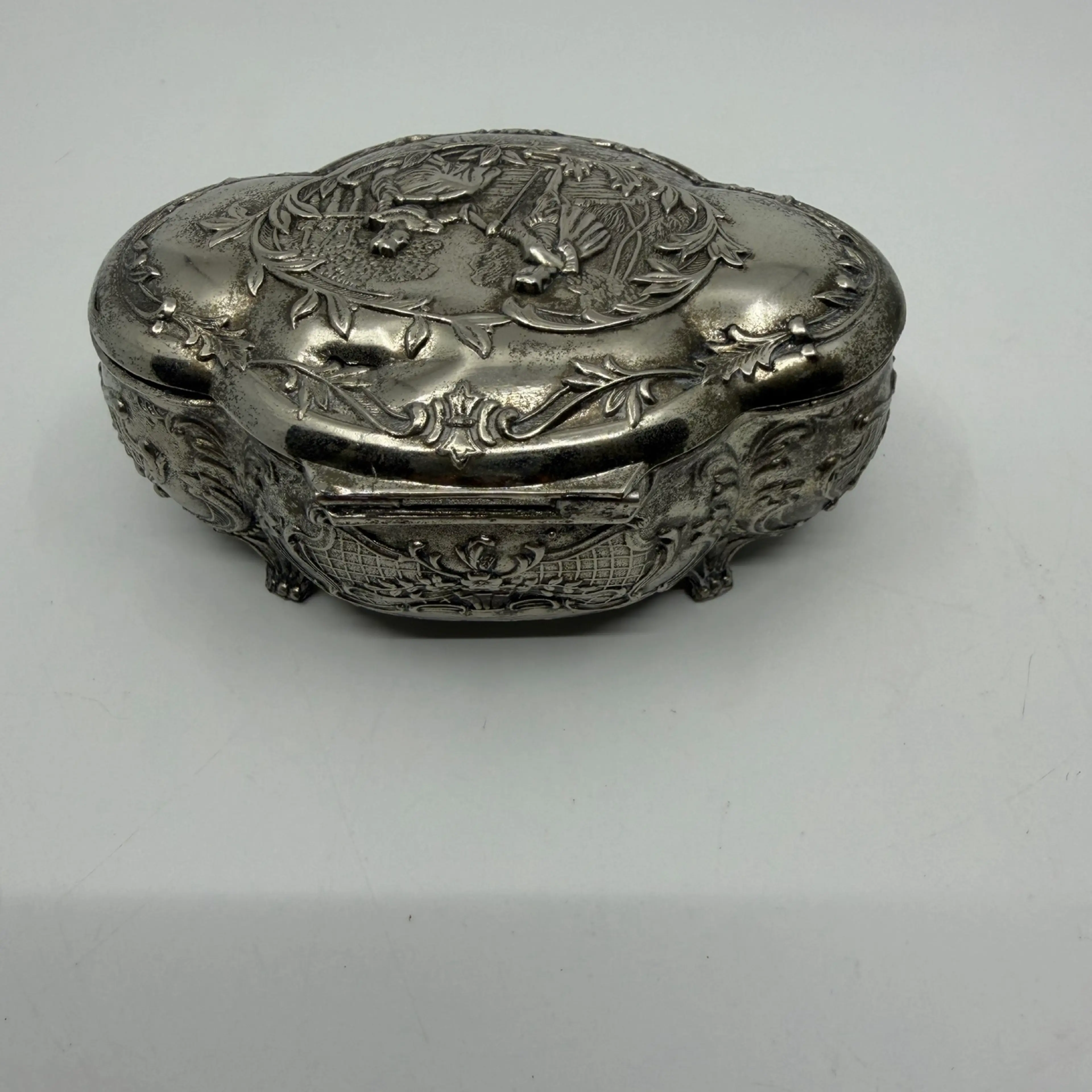 Image 4 of 7