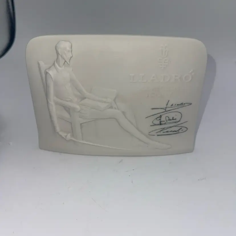 Lladro Plaque Collectors Society Signed Don Quixote Shell Back bisque 1985