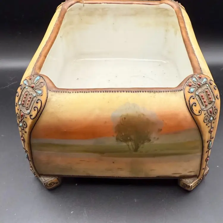 1910 Antique Nippon Hand-Painted Ferner or Planter