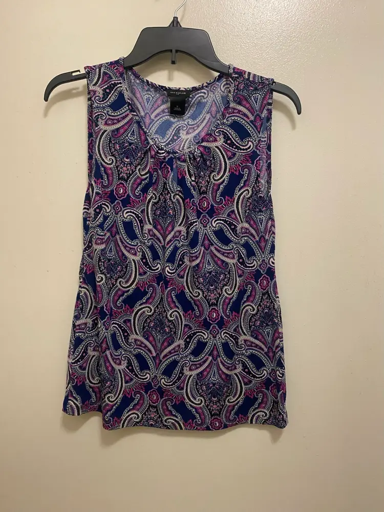 Ann Taylor Womens Tank Top M Medium 38” Paisley Boho Print Pink Blue White