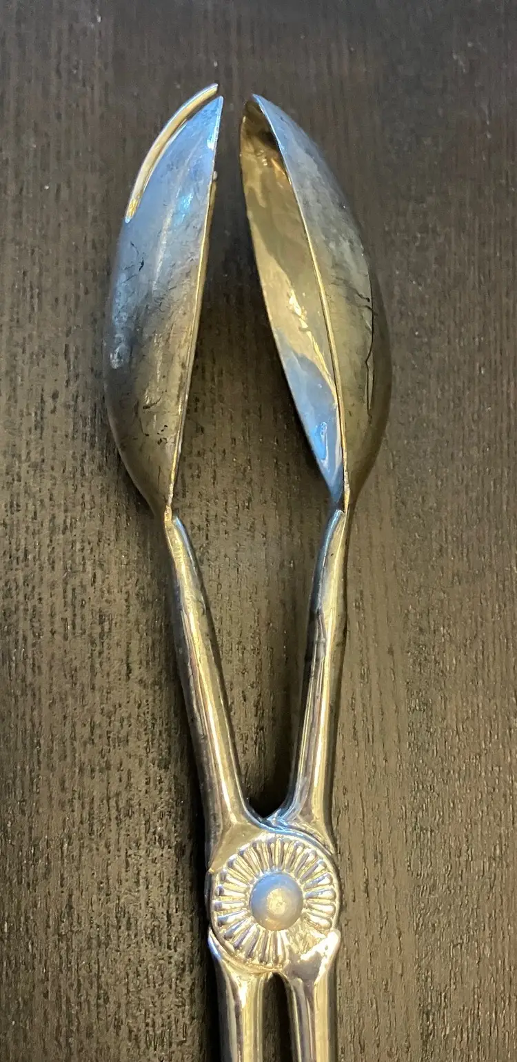 VTG Silver plated Scissor-Type Tongs Salad Fork-like and Scoop