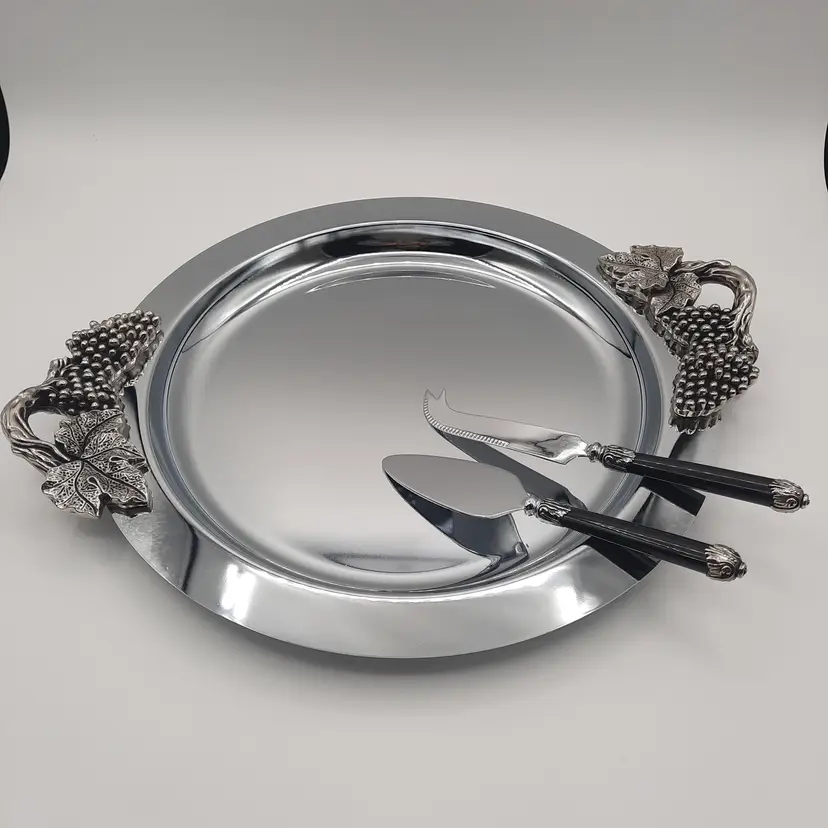 Towle Silver Grape Leaf Handled Tray with Cheese Knife & Spreader
