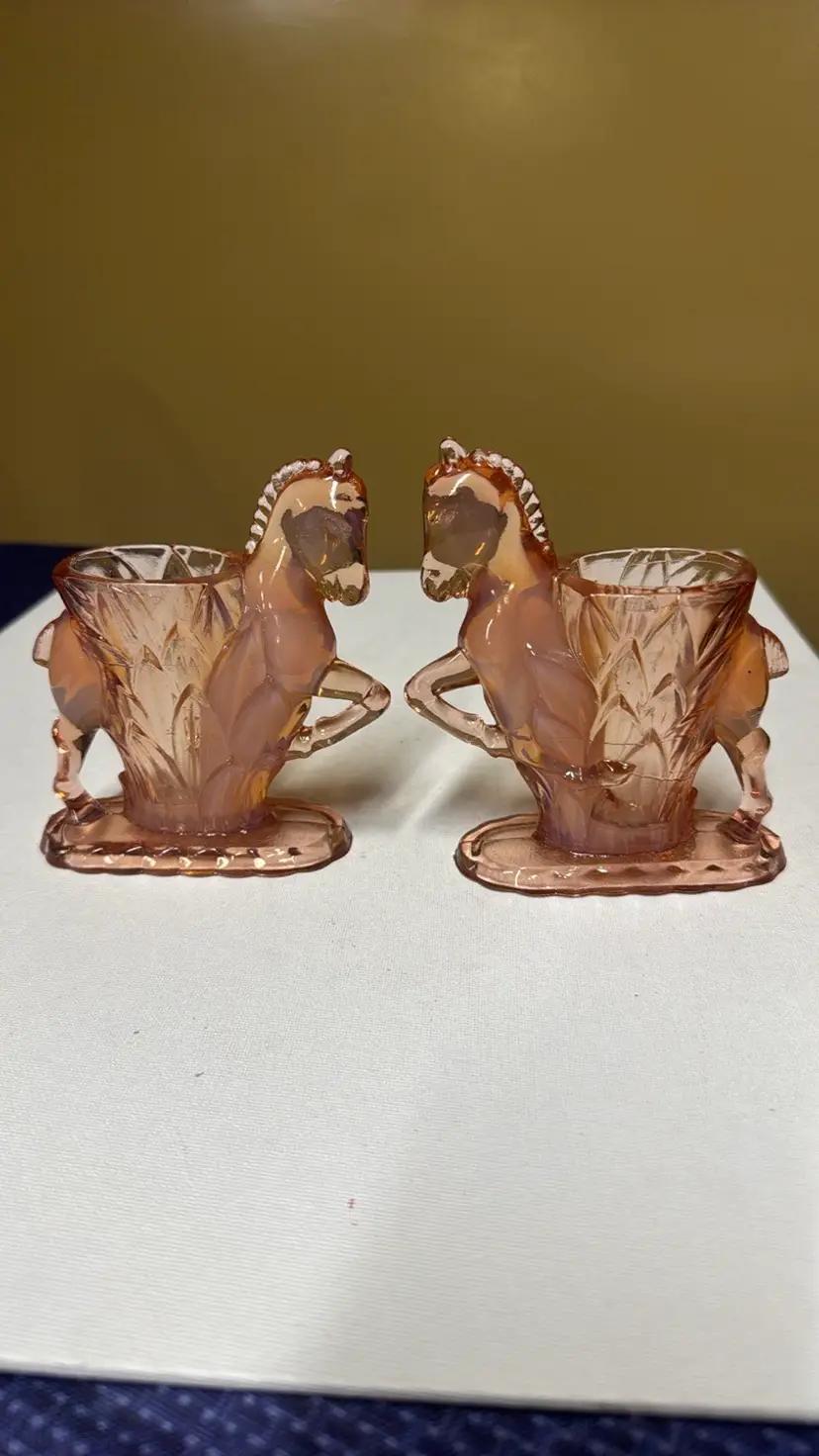 L.E. Smith Pink Opalescent Glass Small Horse Shaped Vases CGW-Carol's Sure Win-2