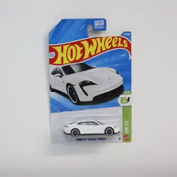 Hot Wheels Porsche Taycan Turbo S