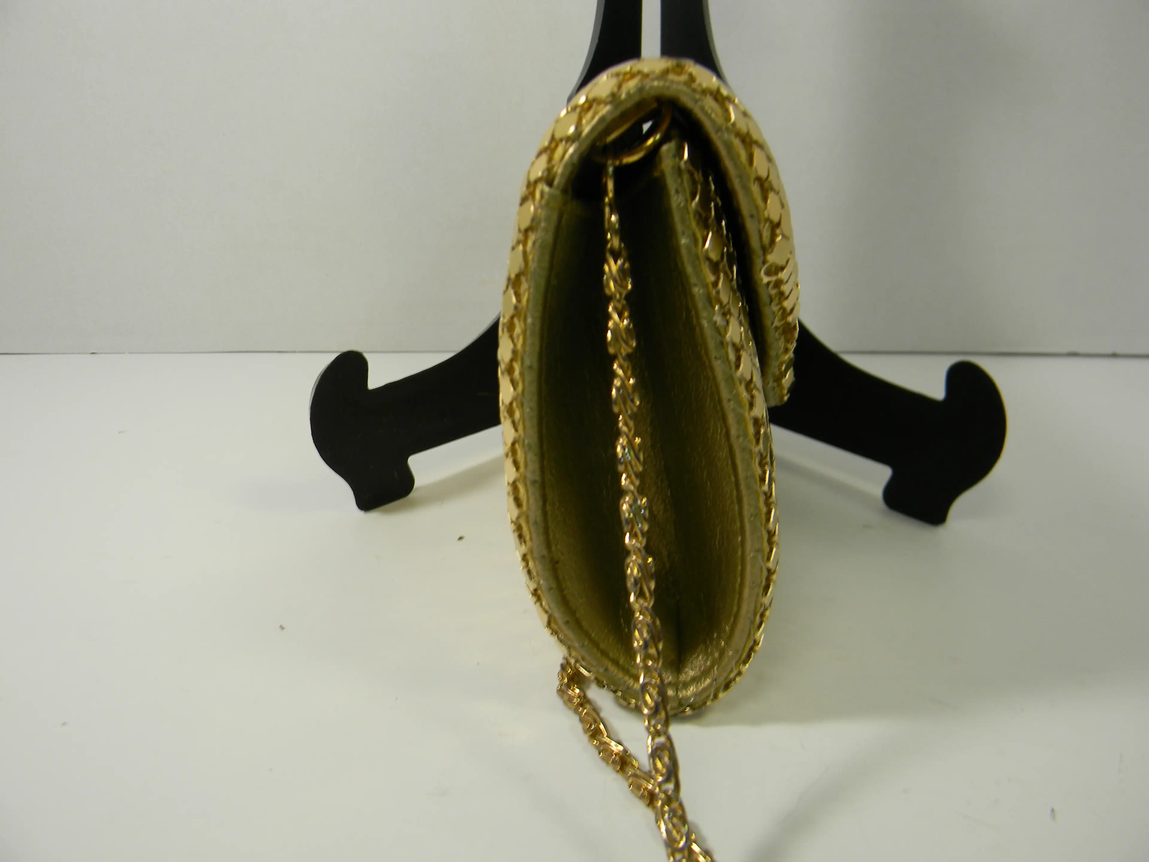 Image 5 of 12