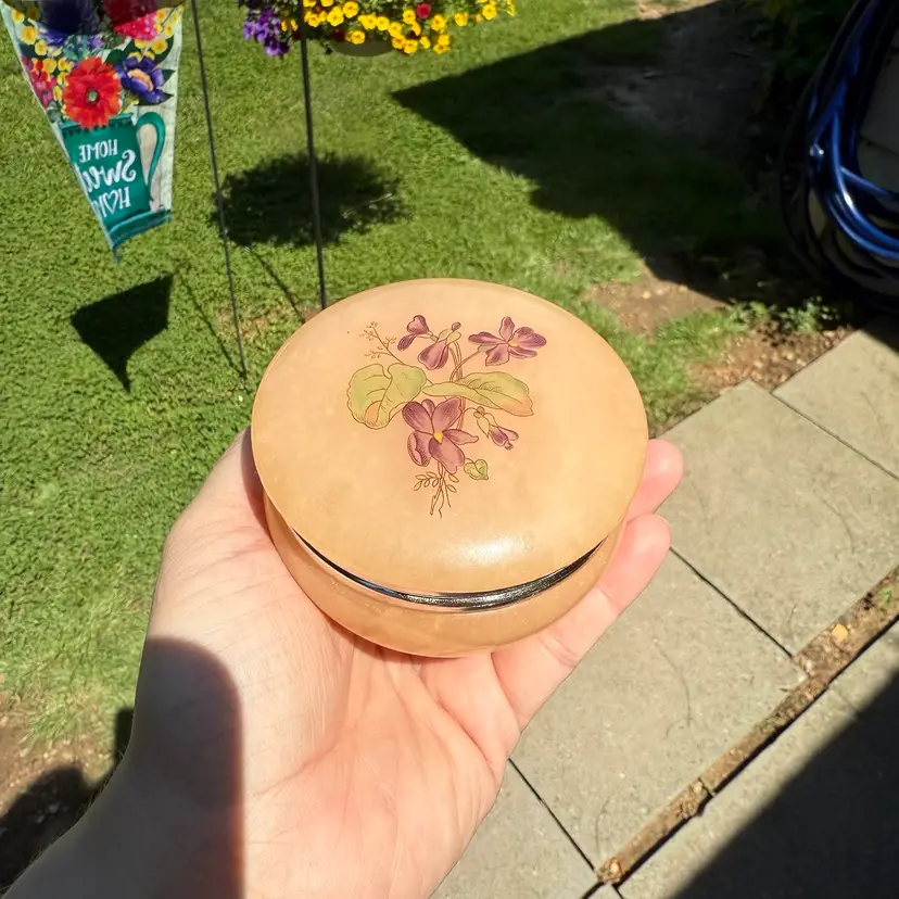 Vintage Genuine Alabaster Hand Carved In Italy Floral Trinket Box Hinged 3”