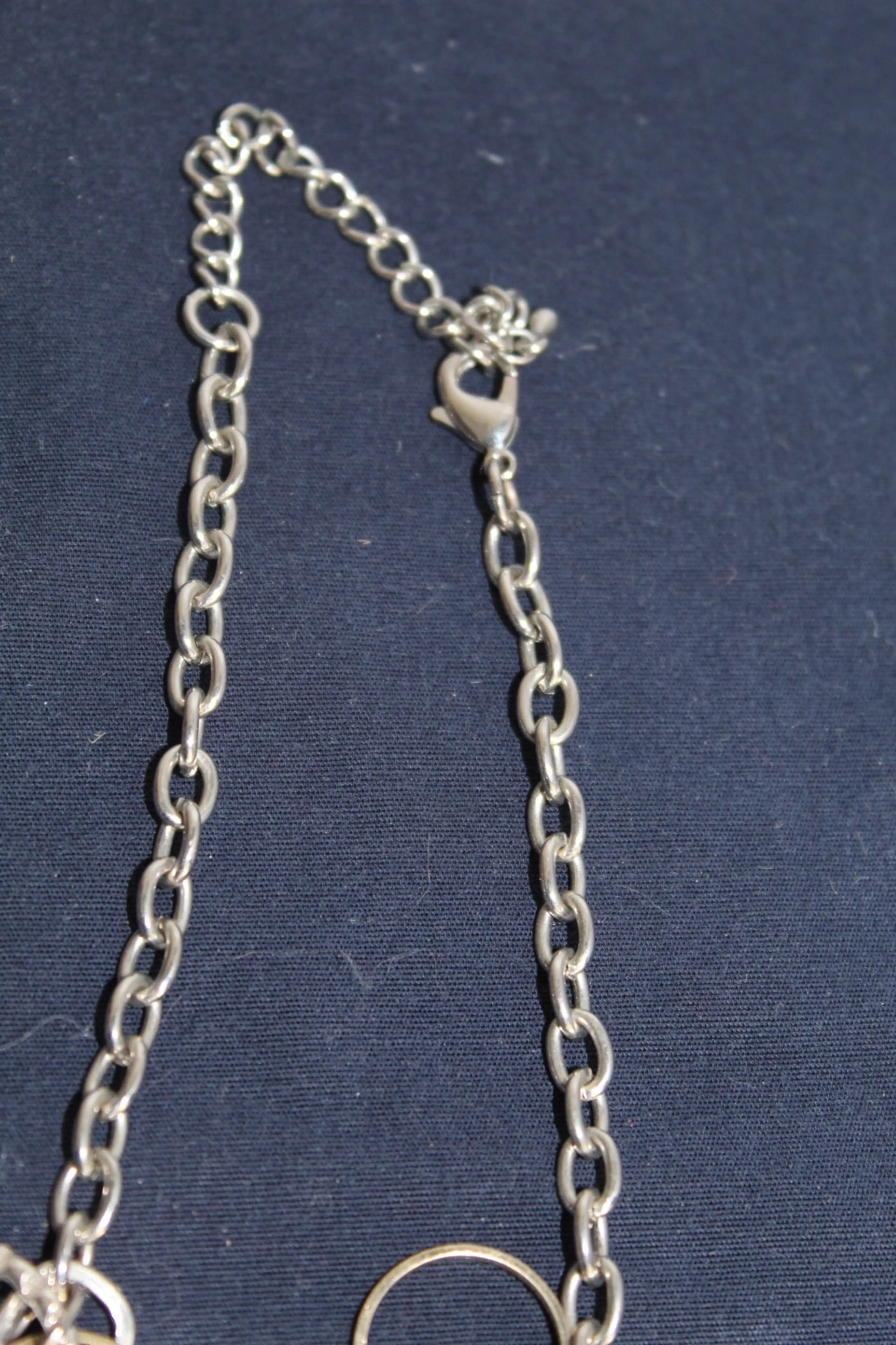 Image 3 of 3