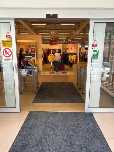 Live Shopping At Erikshjälpen