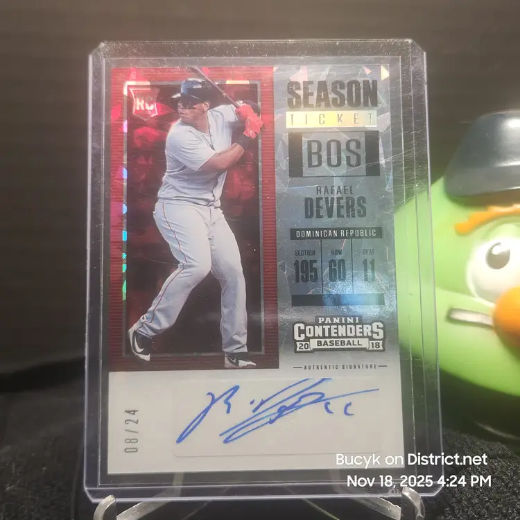 2018 Panini Contenders Season Ticket Cracked Ice Auto - Rafael Devers Boston Red Sox 8/24