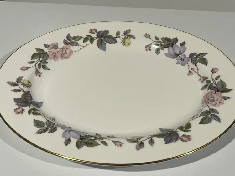 Vintage 1970's - 80's Royal Worcester June Garland 13 Inch Platter