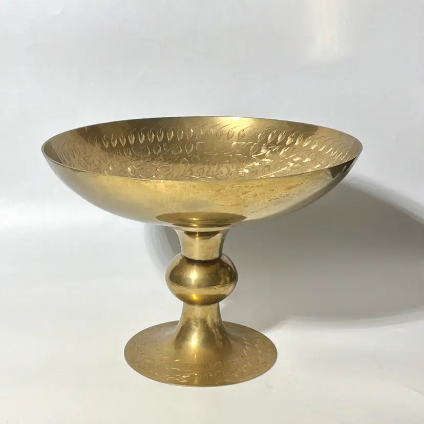 Vintage Brass Pedestal Bowl Compote Dish Etched Flower & Leaf Pattern