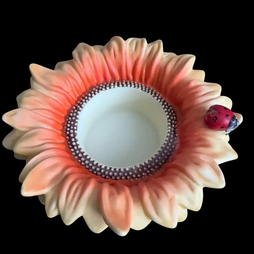 Partylite Sunflower Buddies Ladybug Tealight Votive Holder