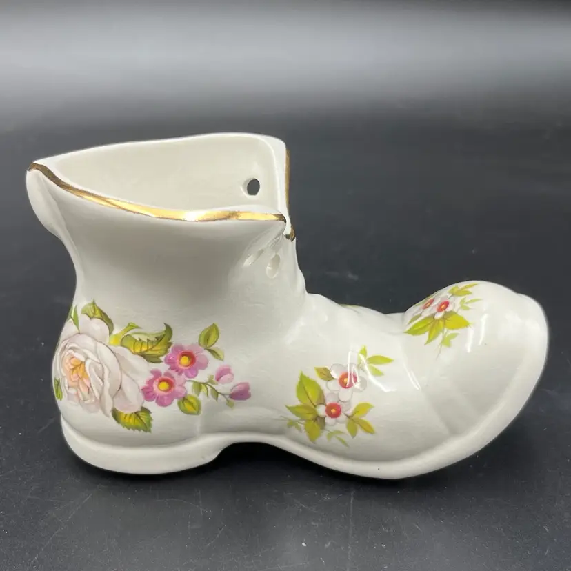 Old Foley James Kent Ltd Harmony Rose Floral Boot Planter Made In England