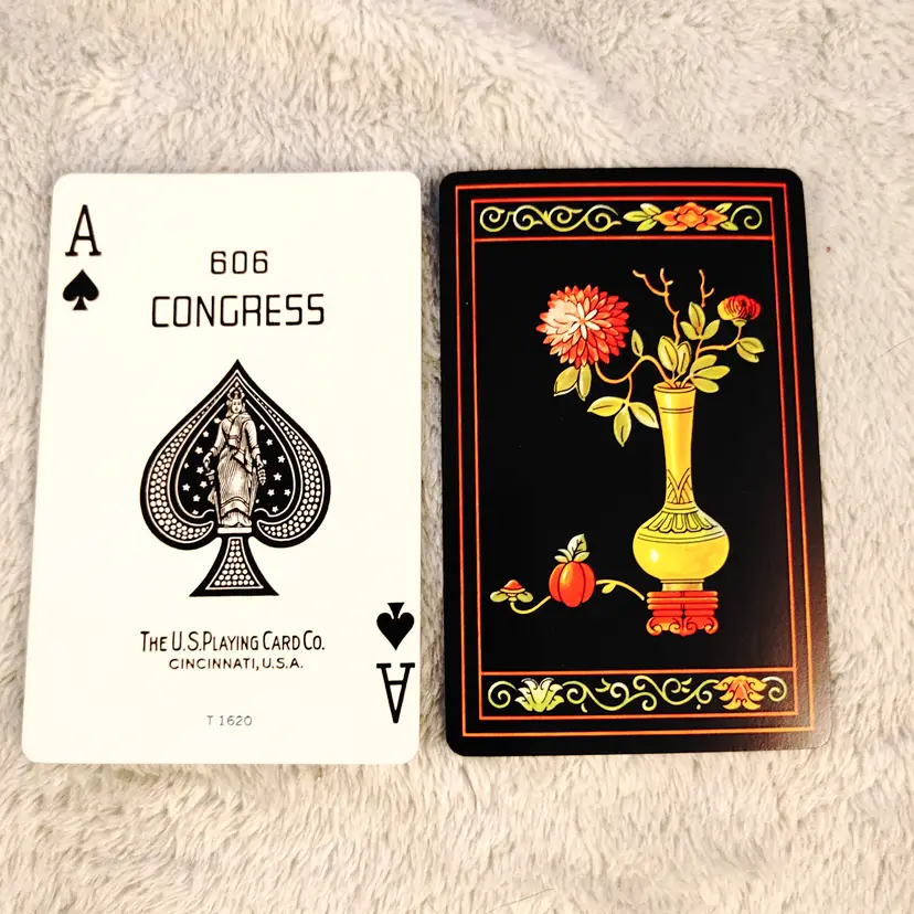 1 Single Swap Card - Playing Card. Asian inspired. Flowers in yellow vase. 606 Congress. Made in OH. Dimension 2.5 x 3.5. Read description.