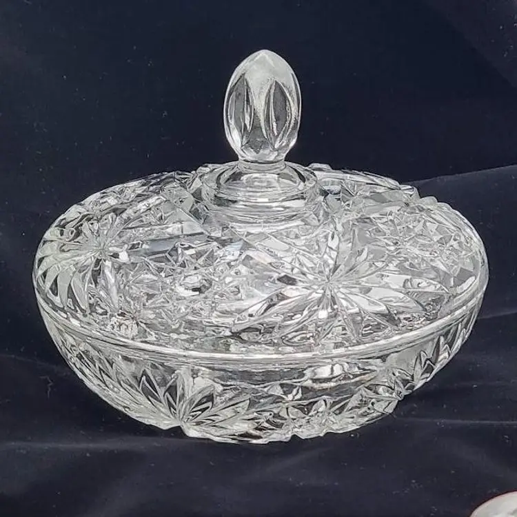Anchor Hocking Star of David/Starburst EAPG Prescut Candy Dish with Lid 7"