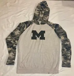 Michigan Wolverines Camo Colosseum Mens Large Hoodie Tan Green