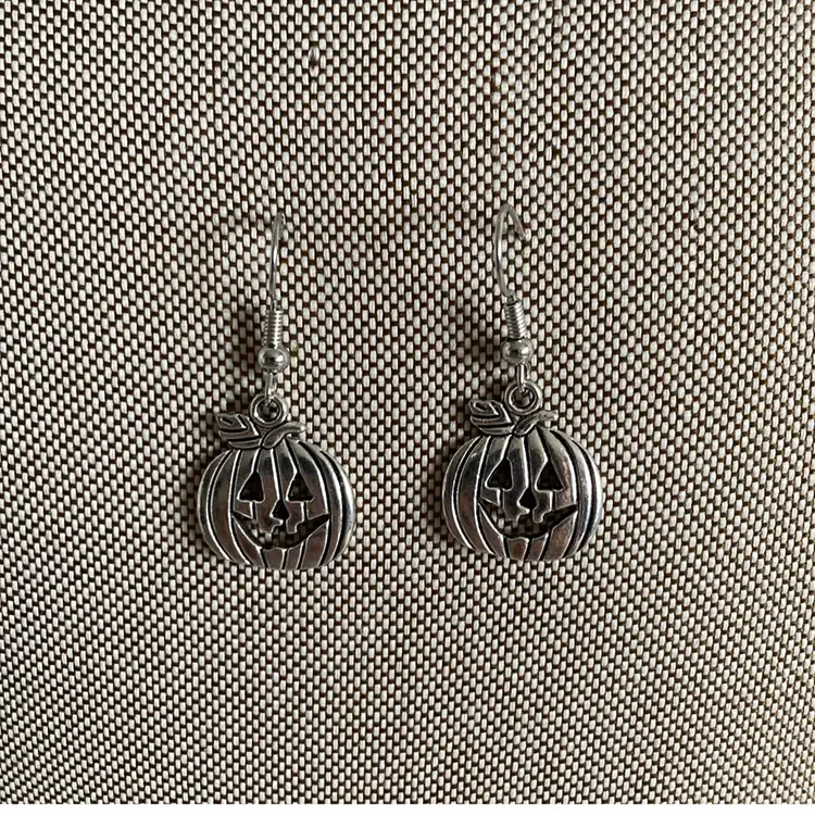 Vintage Silver Fall Pumpkin Charm Drop Earrings