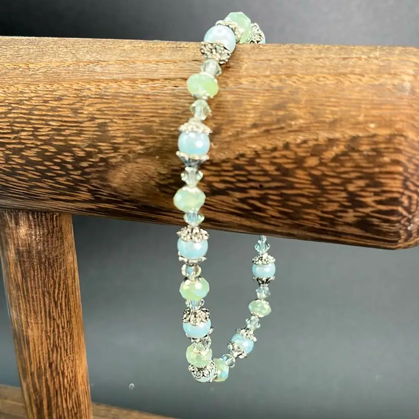 Aqua Crystal & Faux Pearl Bracelet, Silvertone, Lobster Clasp 7 3/4” Long