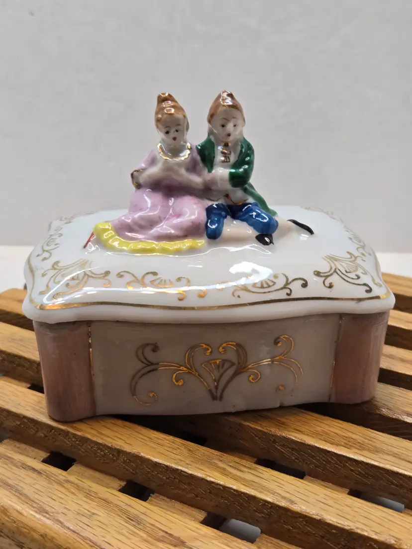 Vintage Japanese Porcelain Trinket Box with Courting Couple Figurine on Lid – Gold Trim Made in Japan