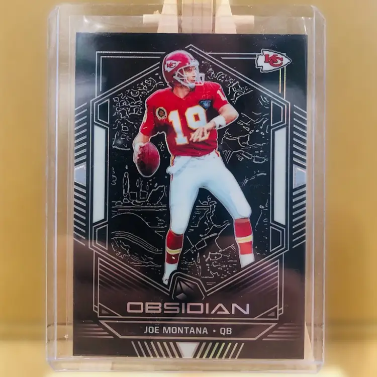 2019 Panini Obsidian Football Joe Montana #3 26/125