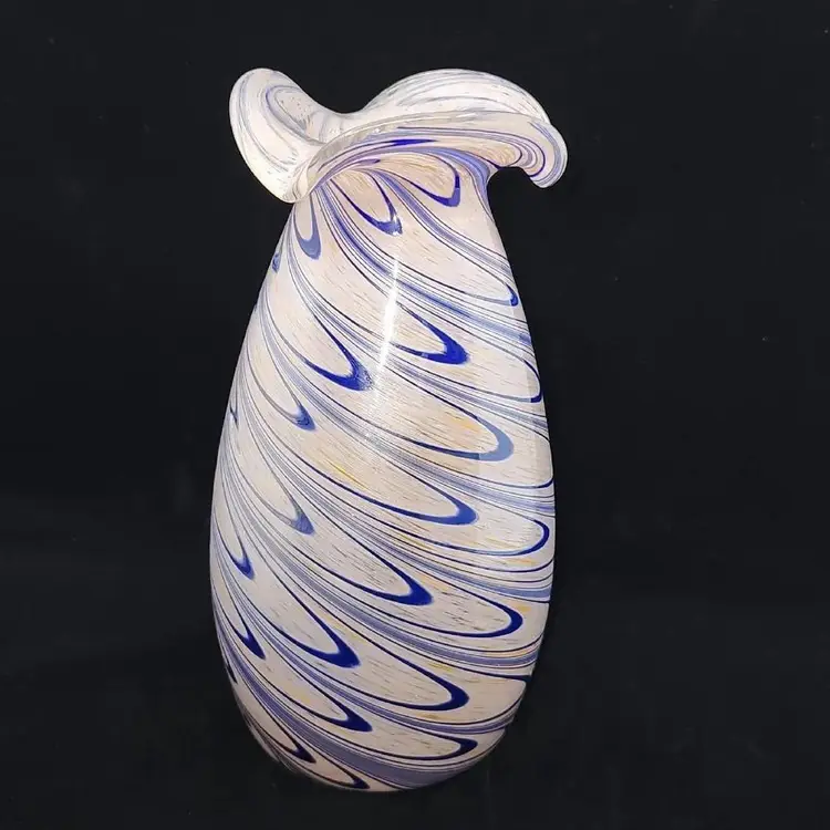 Vintage Art Glass Iridescent Purple-Blue Pulled Feathers Ruffle Top Vase